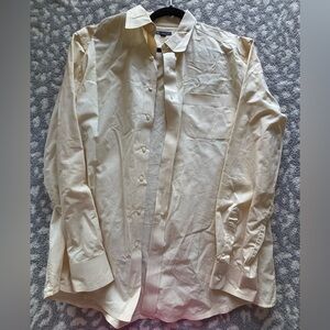GAP Men's Casual very light yellow Button Down Shirt